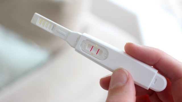 Pergi farmasi beli ubat sembelit, rupanya bukan sembelit tapi mengandung 5 bulan