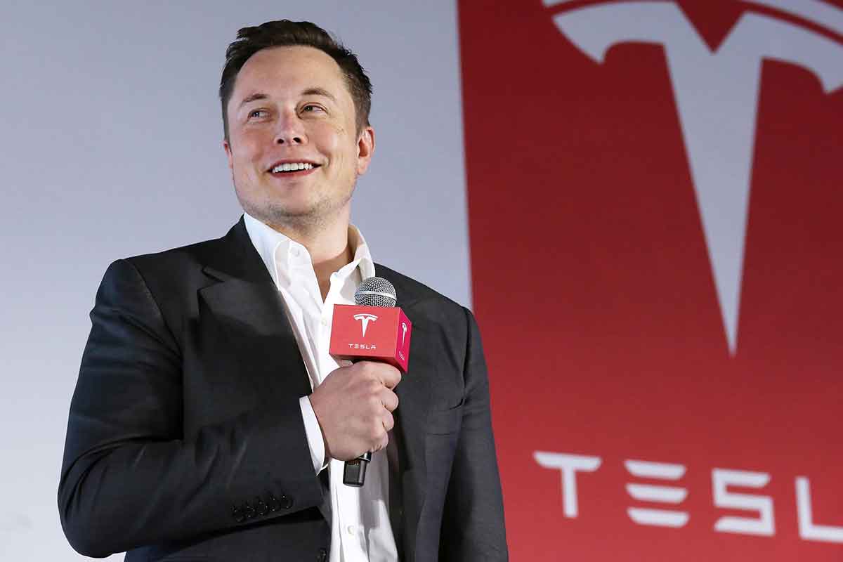 Elon Musk nekad buang 10 peratus pekerja Tesla