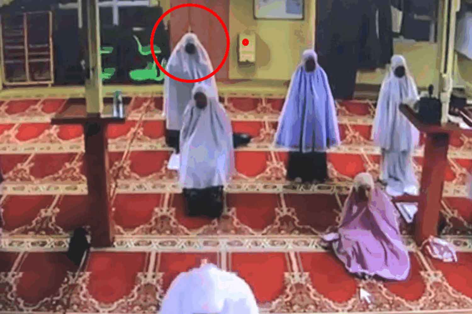 'Meninggal dalam husnul khotimah', wanita ini temui ajal masa sujud ketika solat sunat