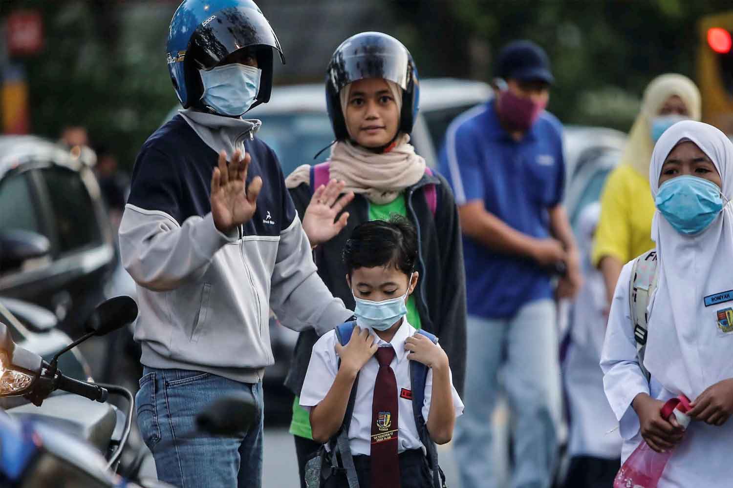 Kenapa ya? Patut sekolah dah mula hari ini tapi cuti lagi seminggu, akhirnya Menteri dedah sebab