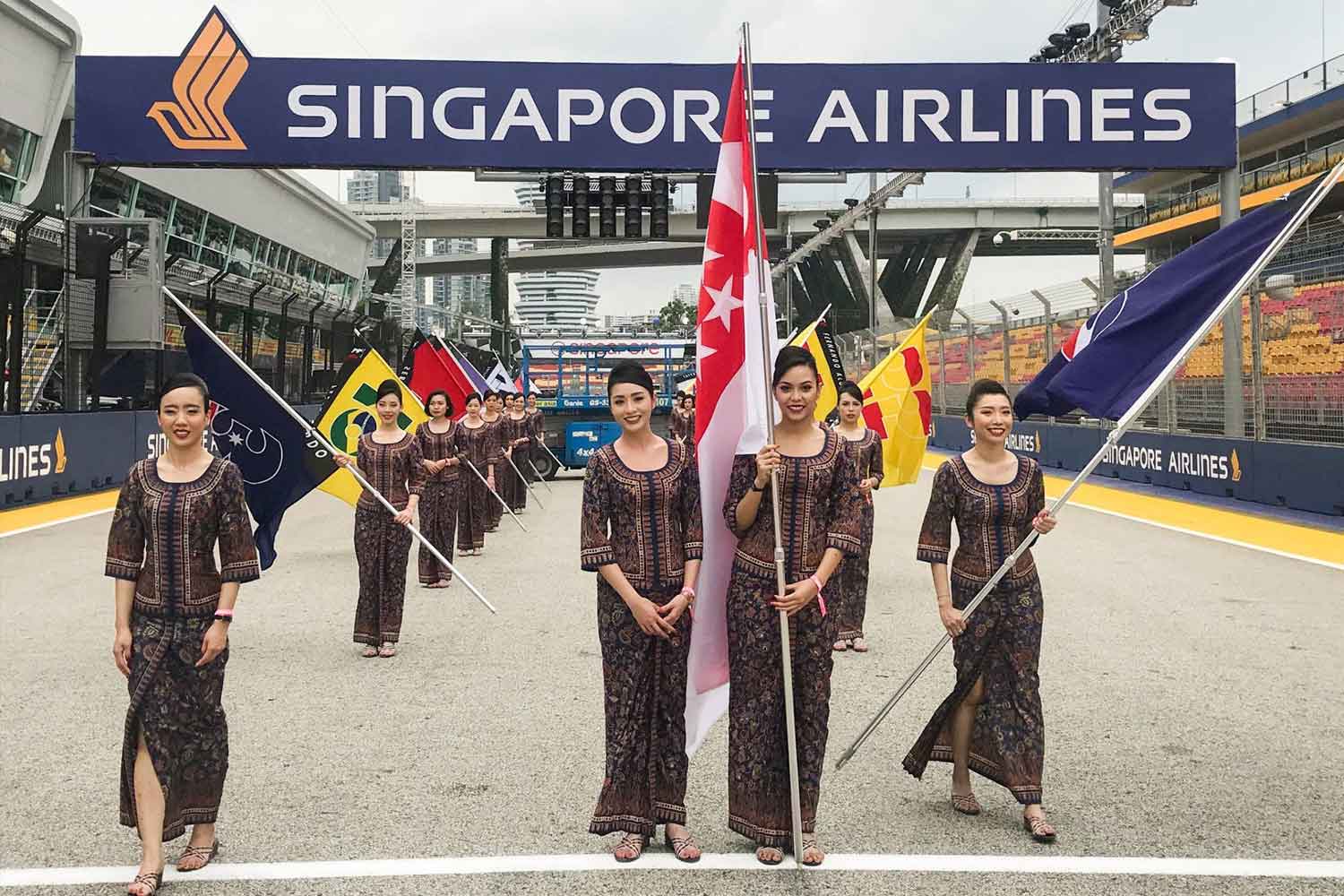 Bekerja keras ketika pandemik melanda, kakitangan Singapore Airlines dapat bonus 8 bulan gaji buat ramai terliur