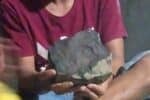 Lelaki ini menyesal jual batu meteor dengan harga RM57k, nilai sebenar batu tersebut RM7.6 juta